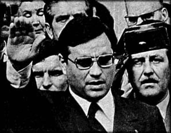 Vctimas de la masacre piden procesar a Martn Villa por la matanza de Vitoria en 1976